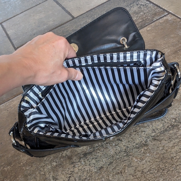 Naturalizer Y2K Faux Patent Leather Mini Shoulder Bag Black - Picture 11 of 16